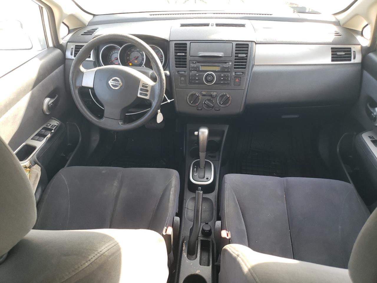 2009 Nissan Versa - Image 8