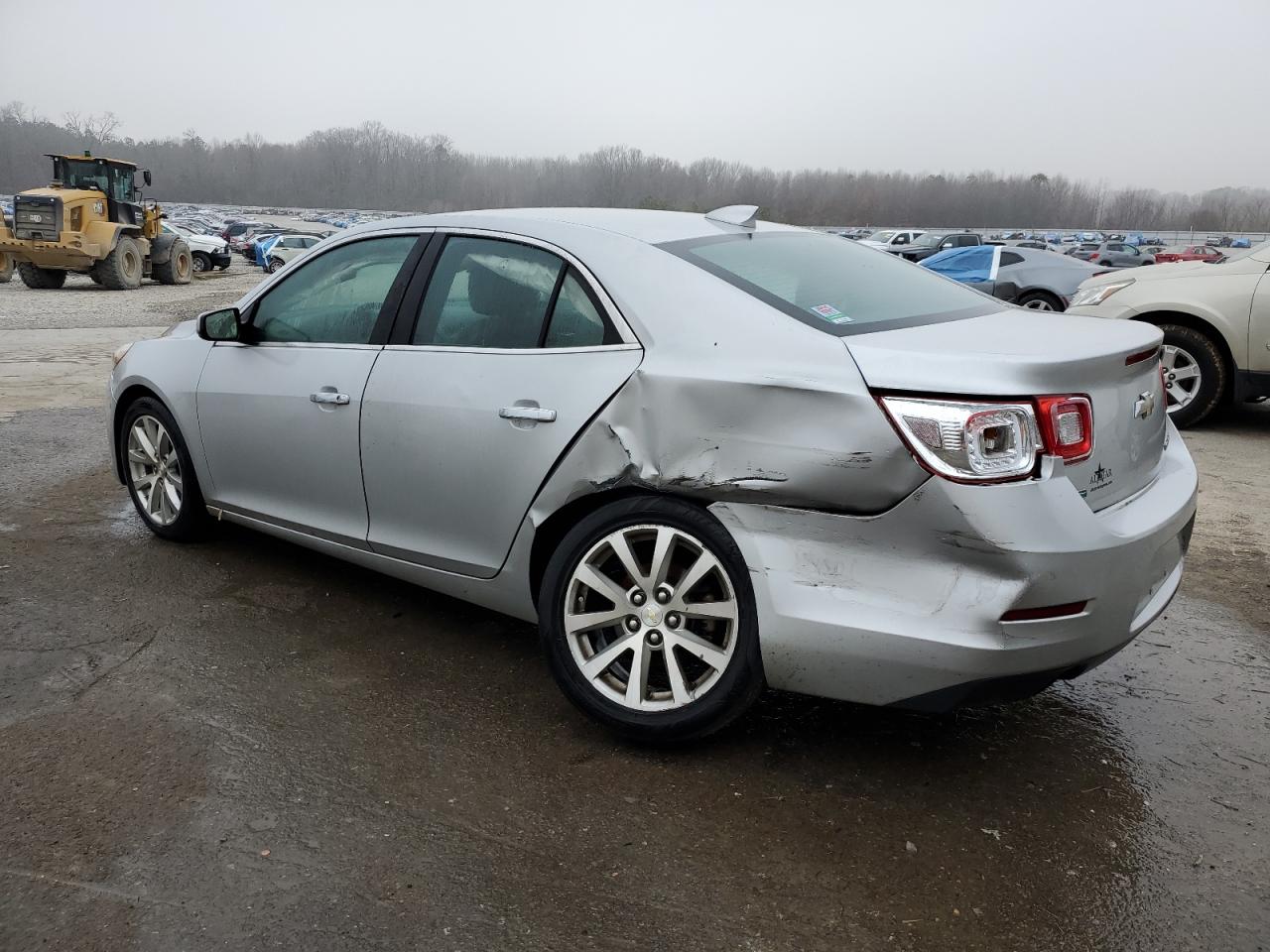 2015 Chevrolet Malibu - Image 2
