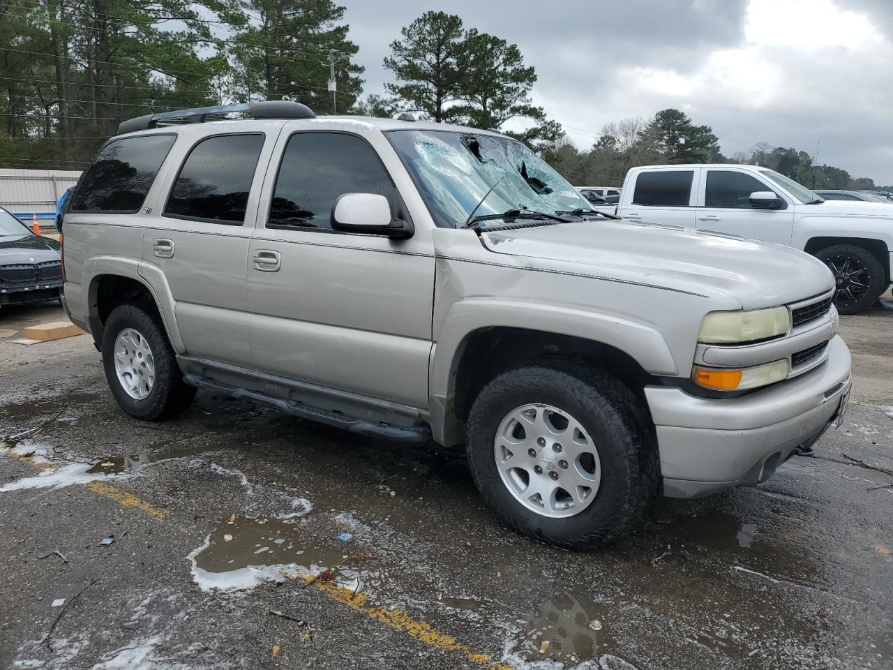 2004 Chevrolet Tahoe - Image 4
