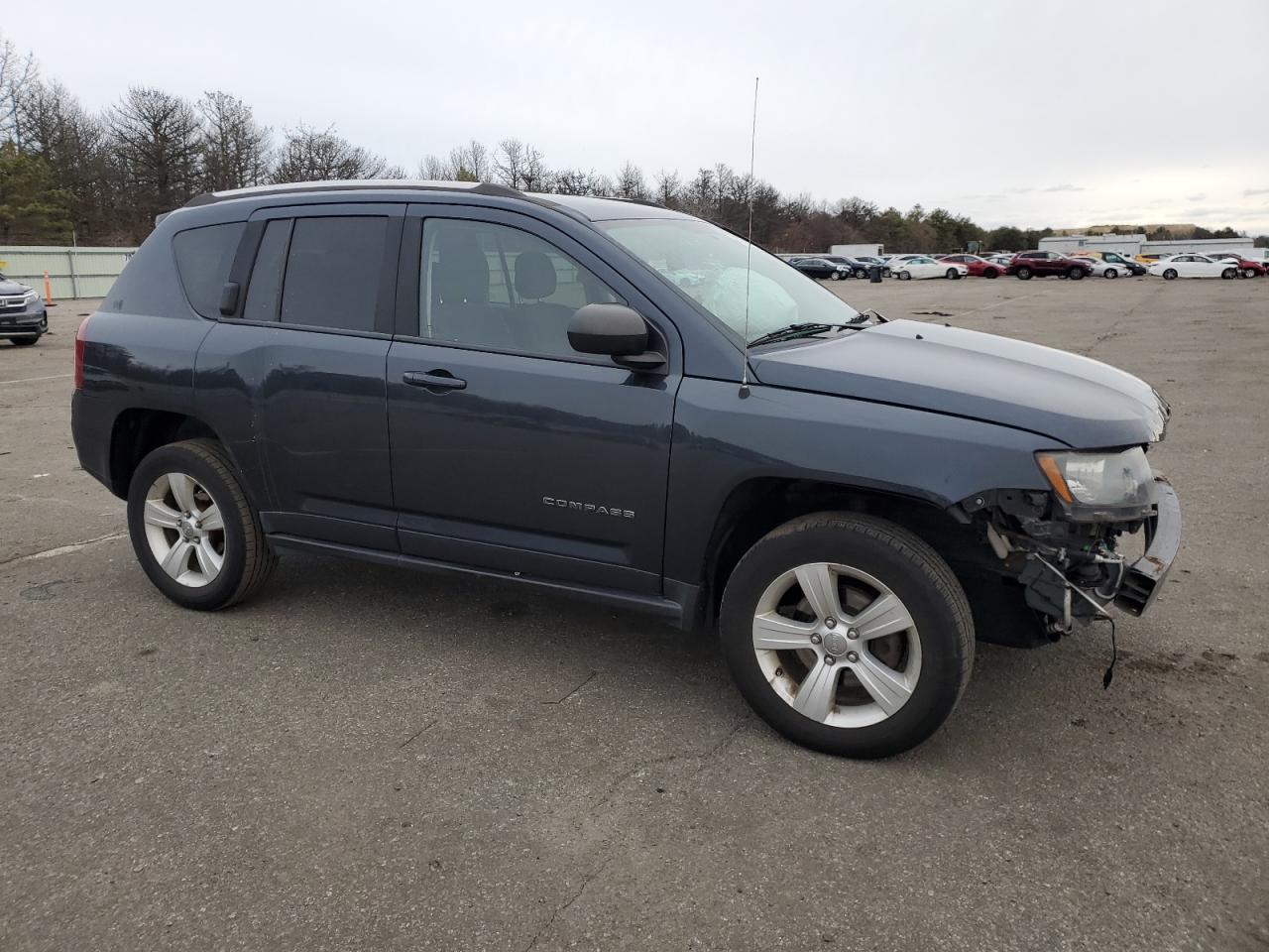 2014 Jeep Compass - Image 4
