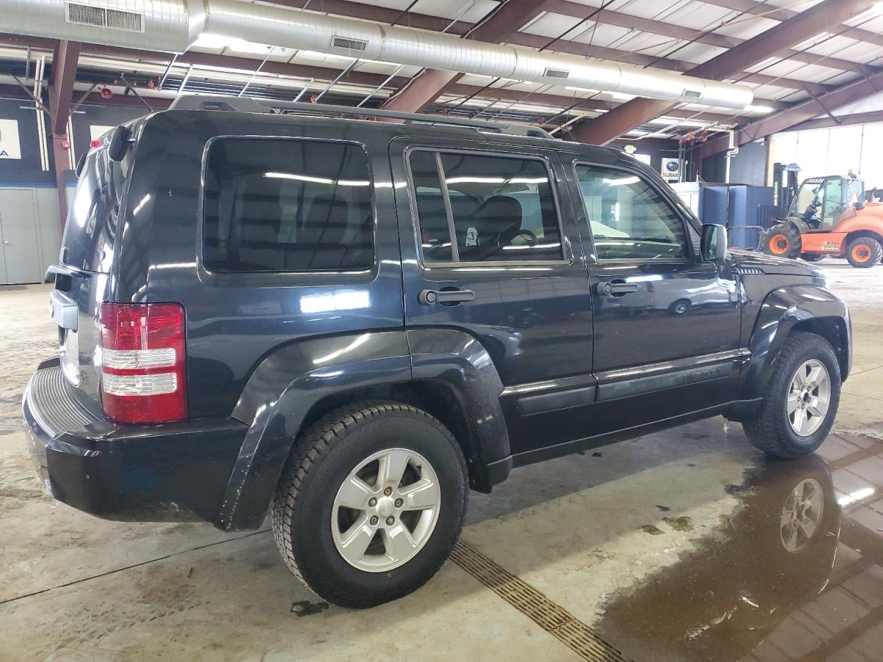 2010 Jeep Liberty (North America) - Image 3