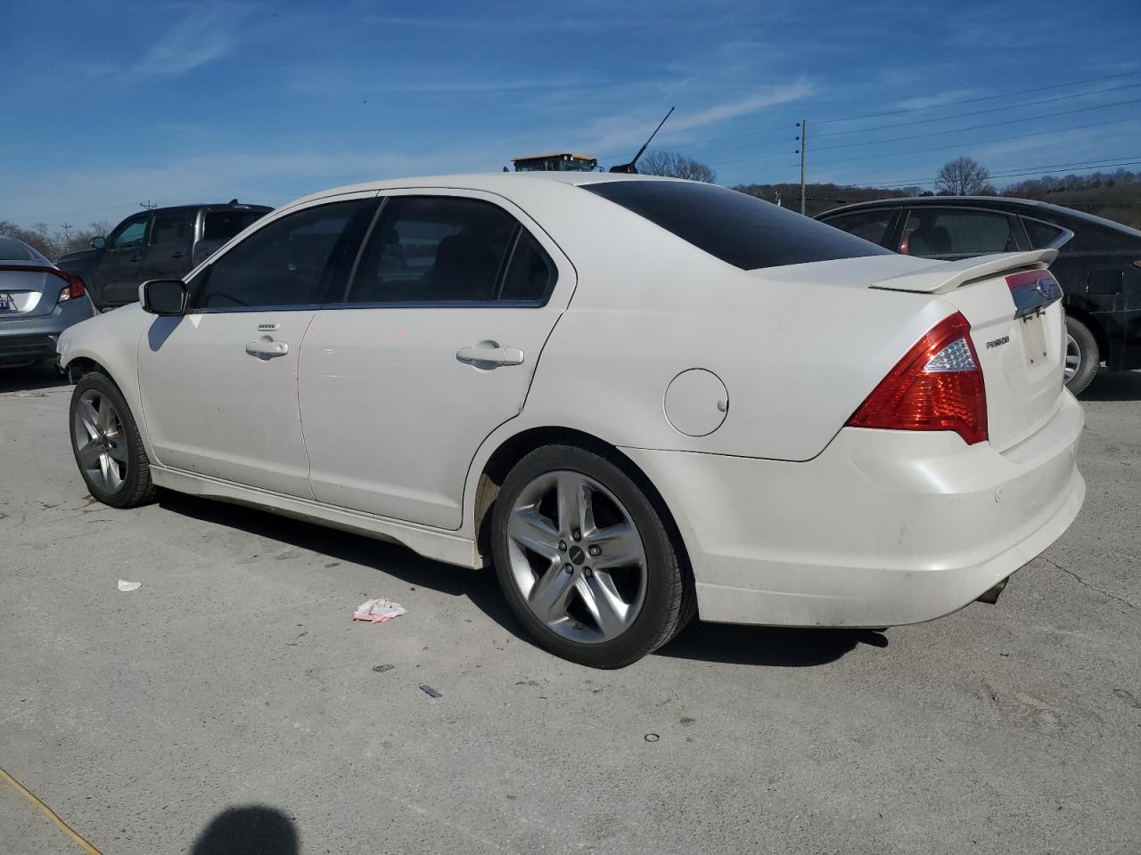 2012 Ford Fusion - Image 2