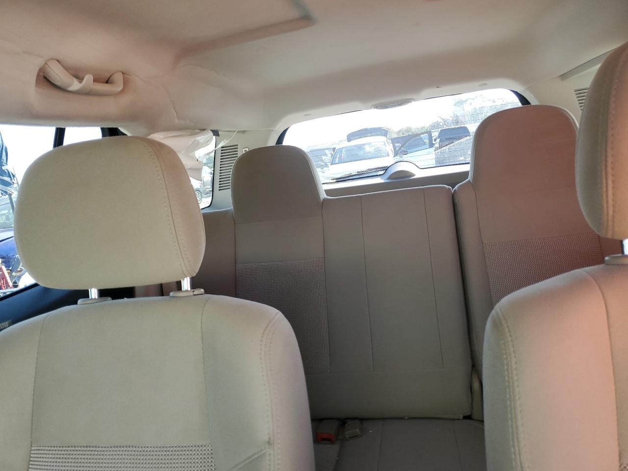 2016 Jeep Liberty (Patriot) - Image 10