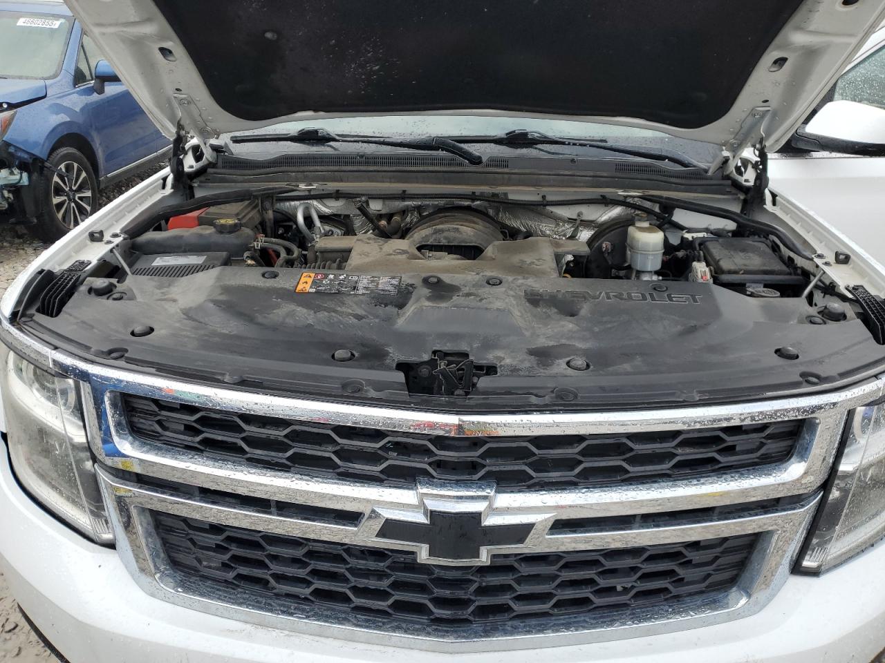 2017 Chevrolet Suburban - Image 12