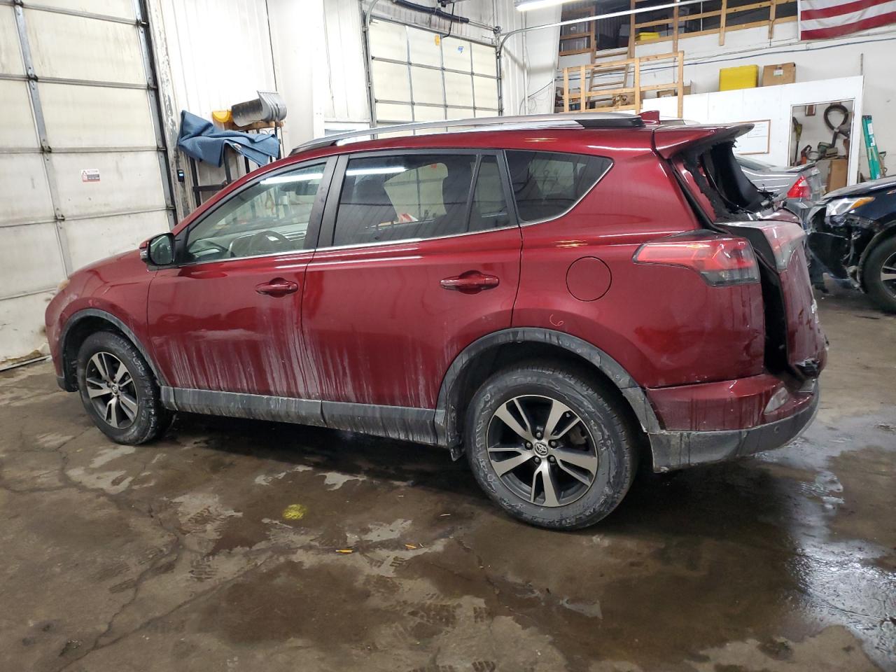2018 Toyota RAV 4 - Image 2