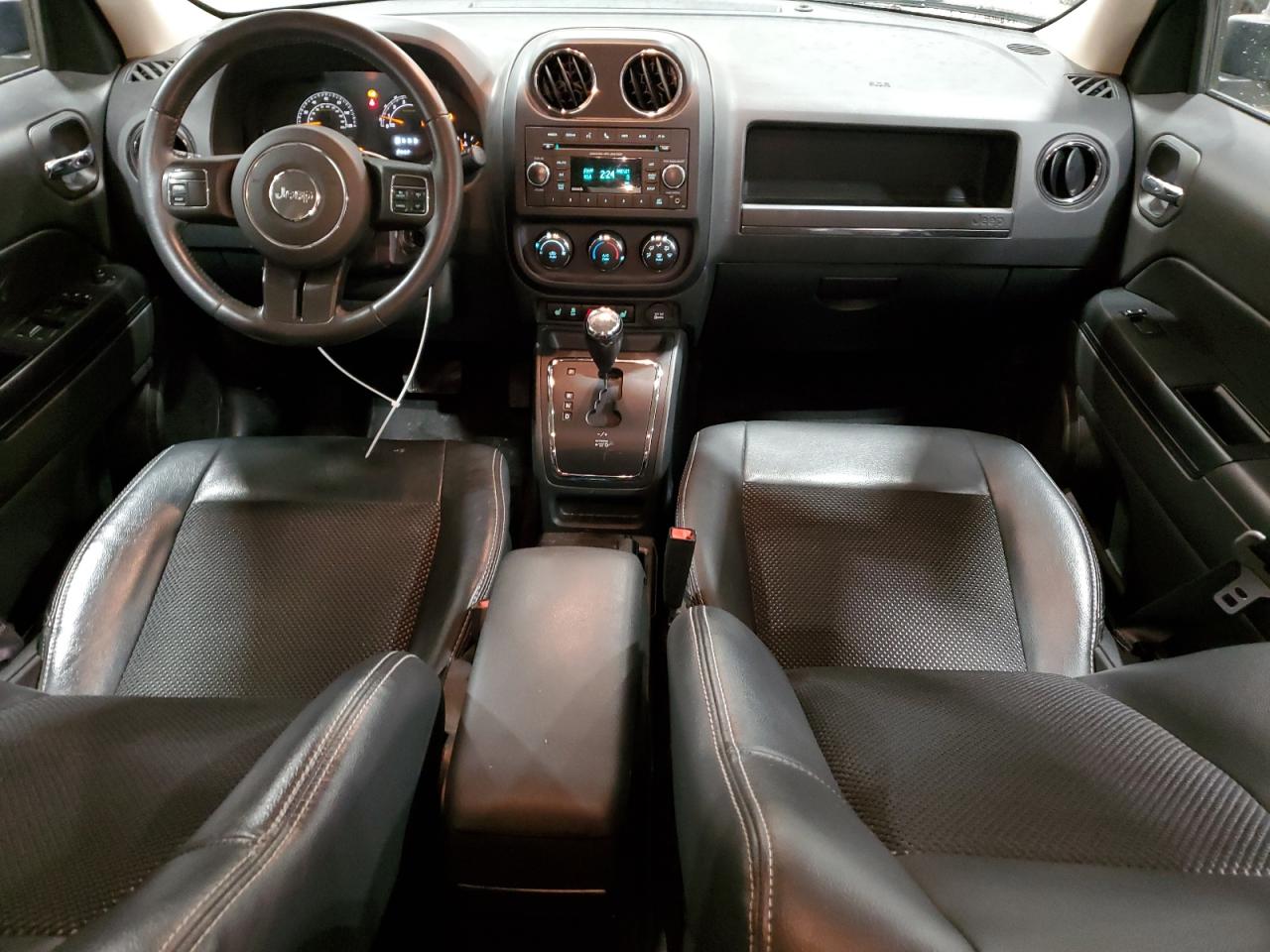 2016 Jeep Liberty (Patriot) - Image 8