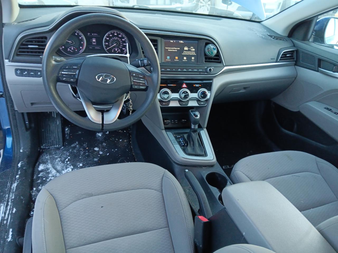 2019 Hyundai Elantra - Image 8