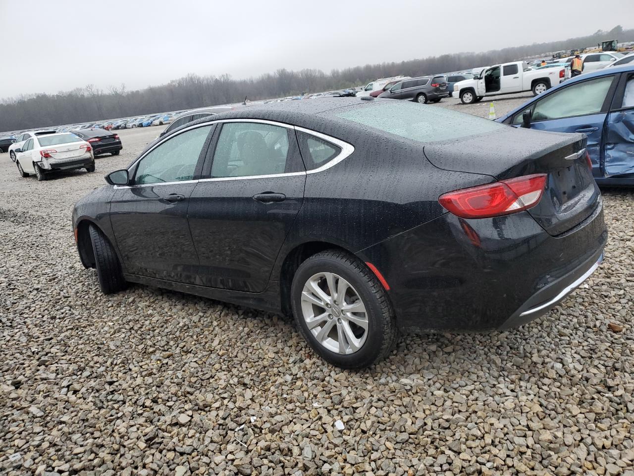2015 Chrysler 200 - Image 2