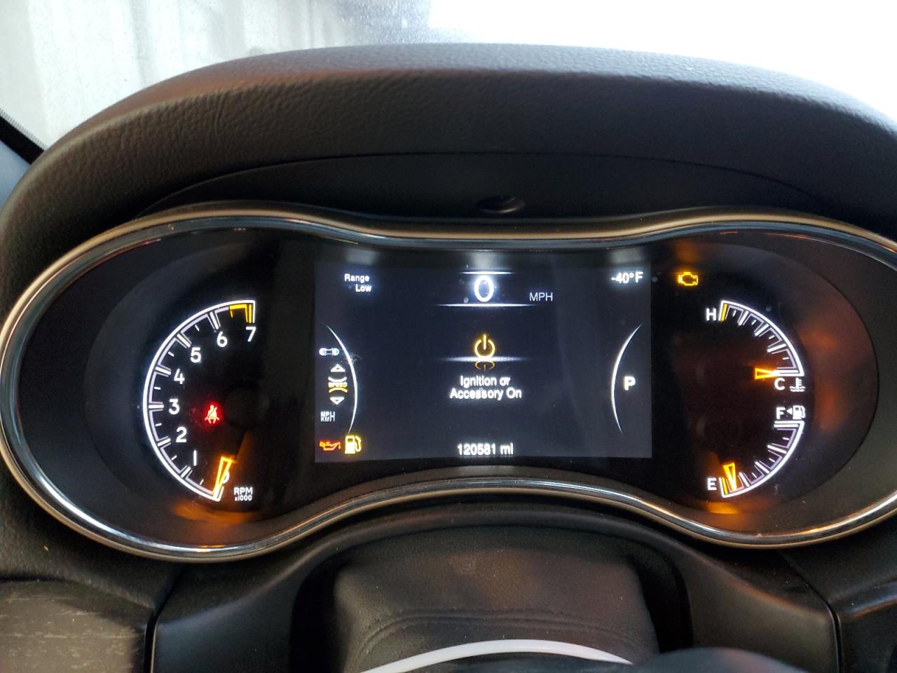 2015 Jeep Grand Cherokee - Image 9