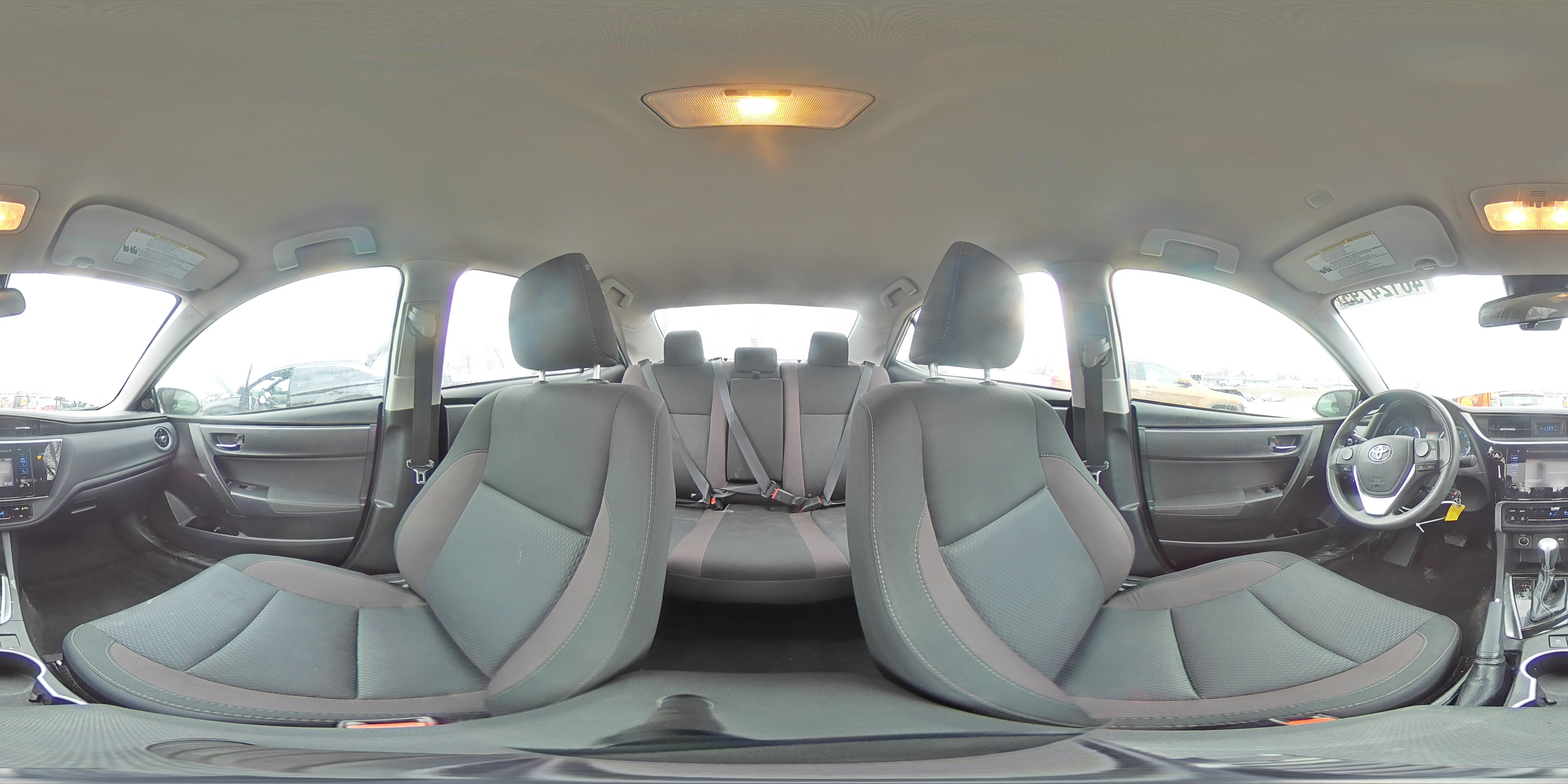 2019 Toyota Corolla - Image 12