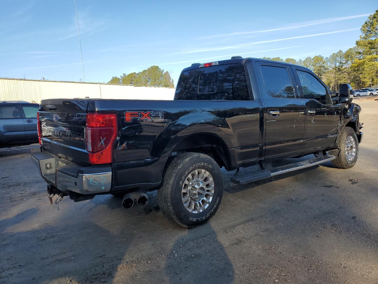 2022 Ford F250 - Image 3