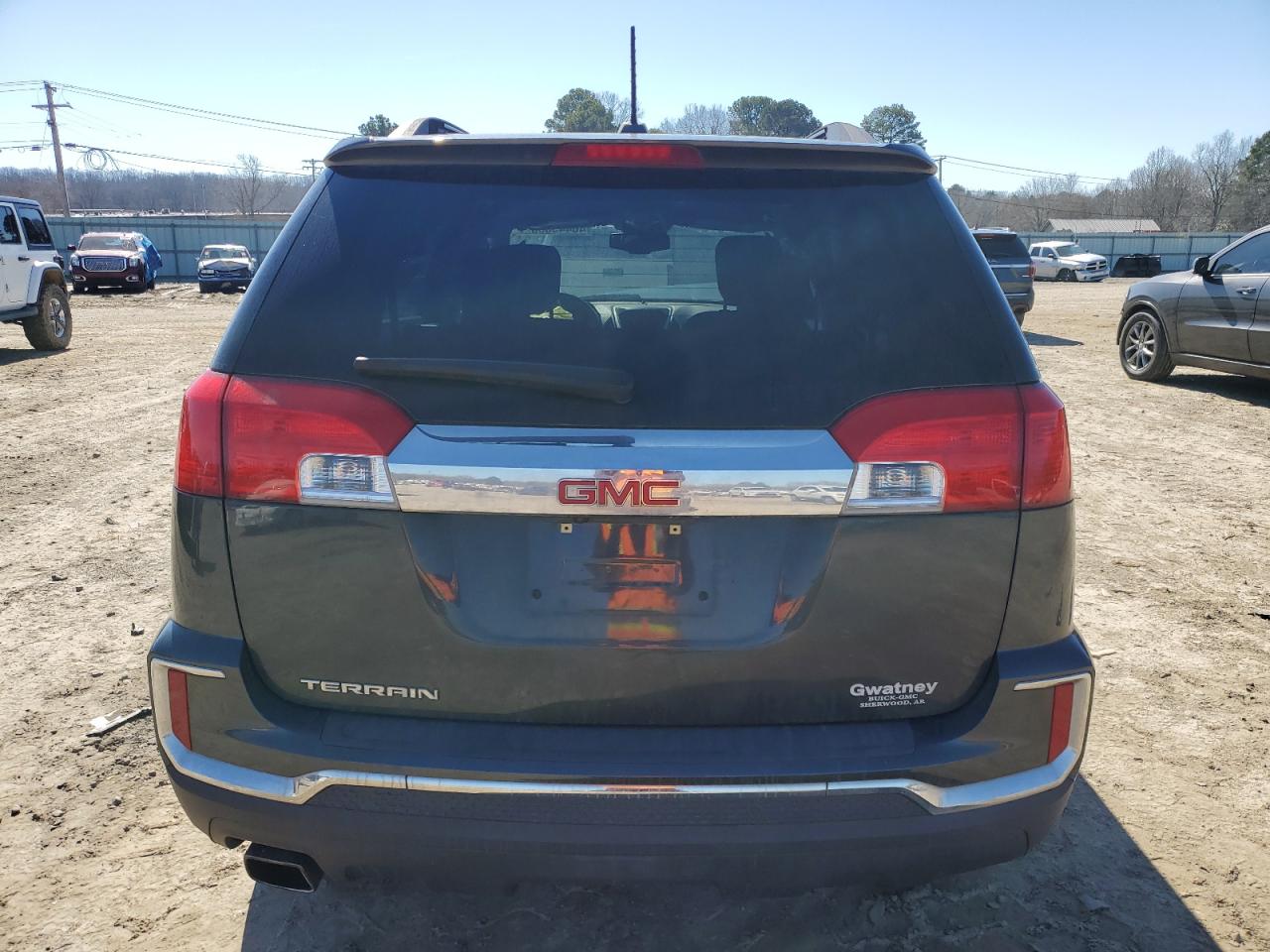 2017 GMC Terrain - Image 6