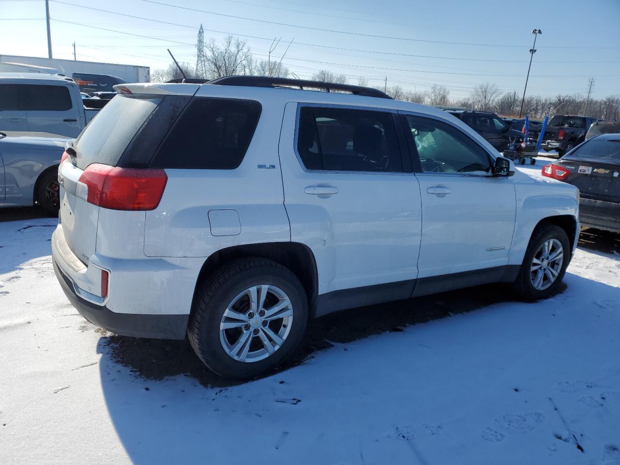 2017 GMC Terrain - Image 3