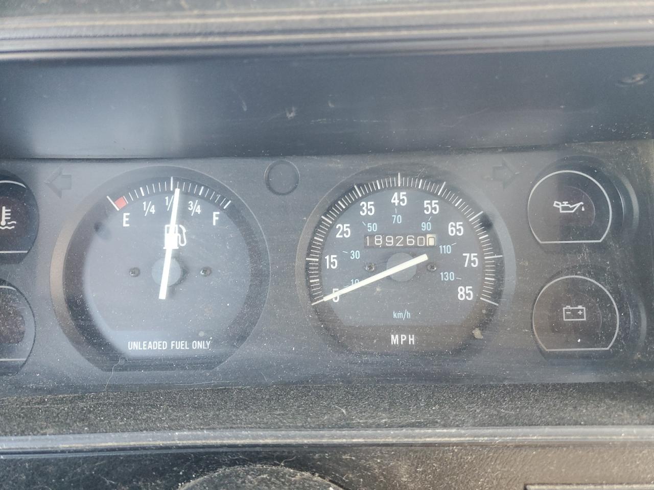 1994 Jeep Grand Cherokee - Image 9