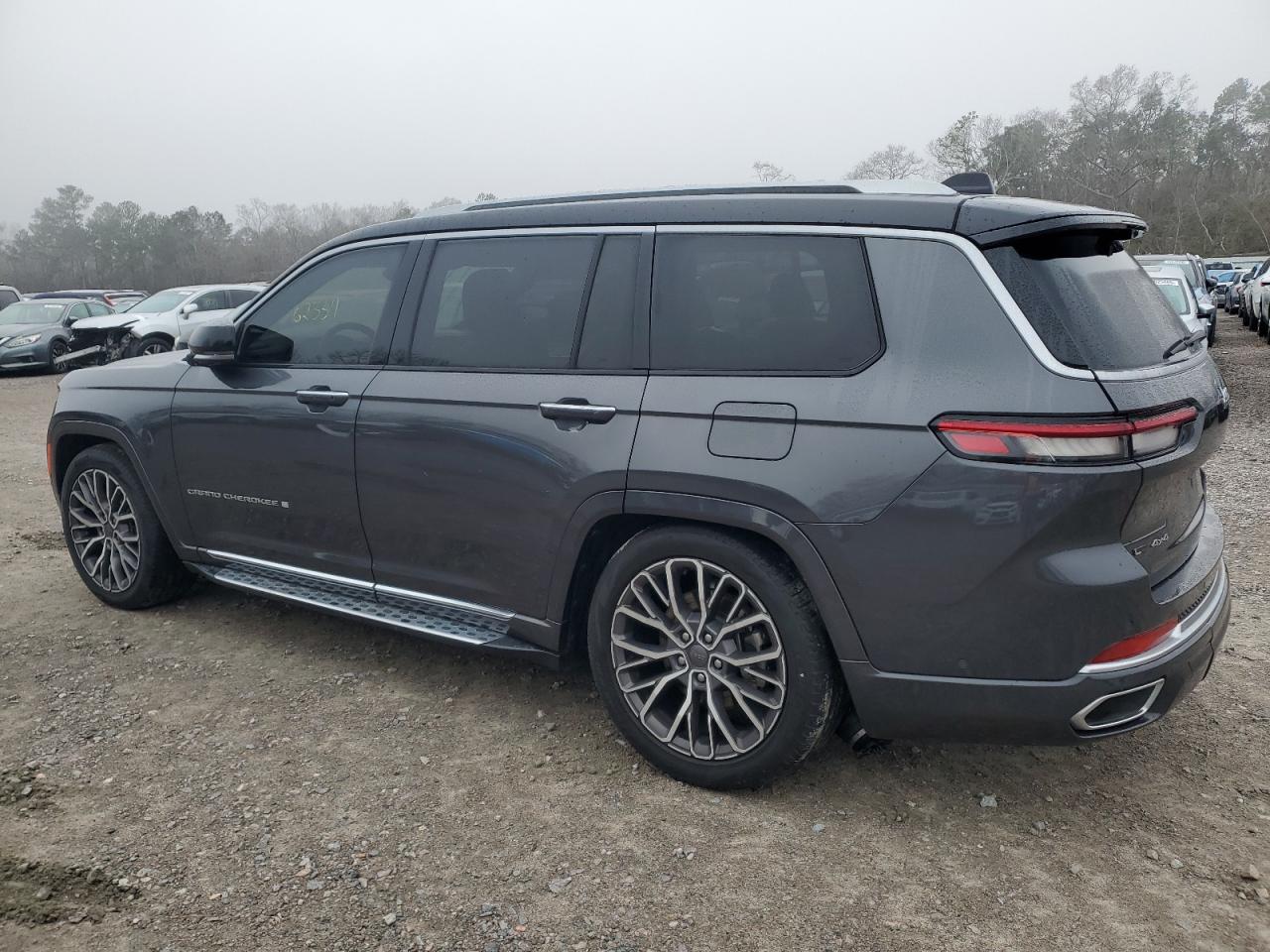 2021 Jeep Grand Cherokee - Image 2