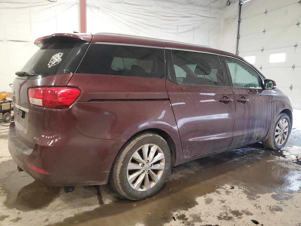 2015 Kia Sedona - Image 3