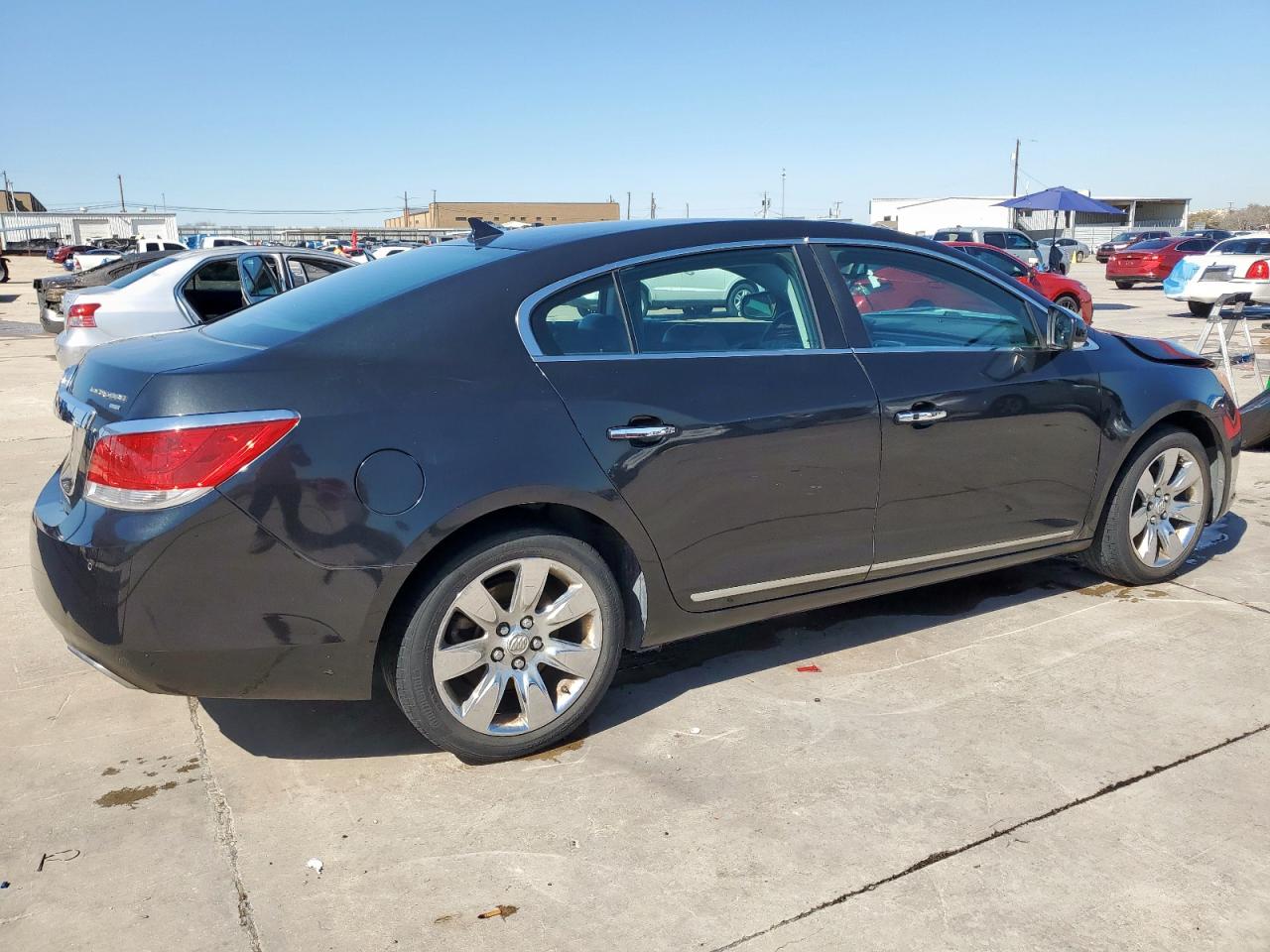 2011 Buick LaCrosse - Image 3