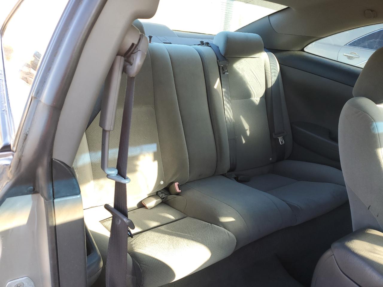 2005 Toyota Camry Solara - Image 10