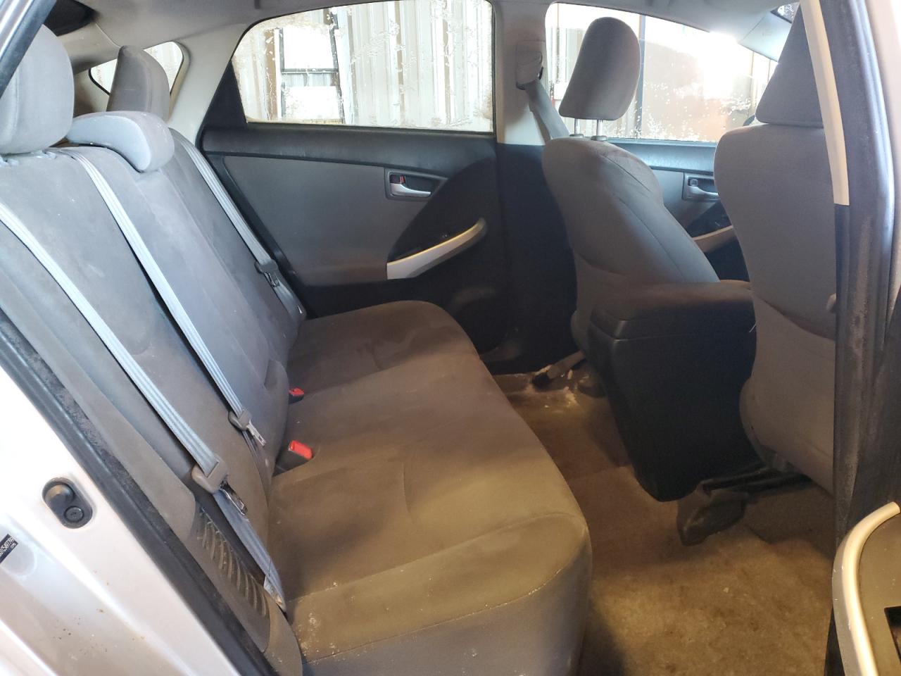 2012 Toyota Prius - Image 10