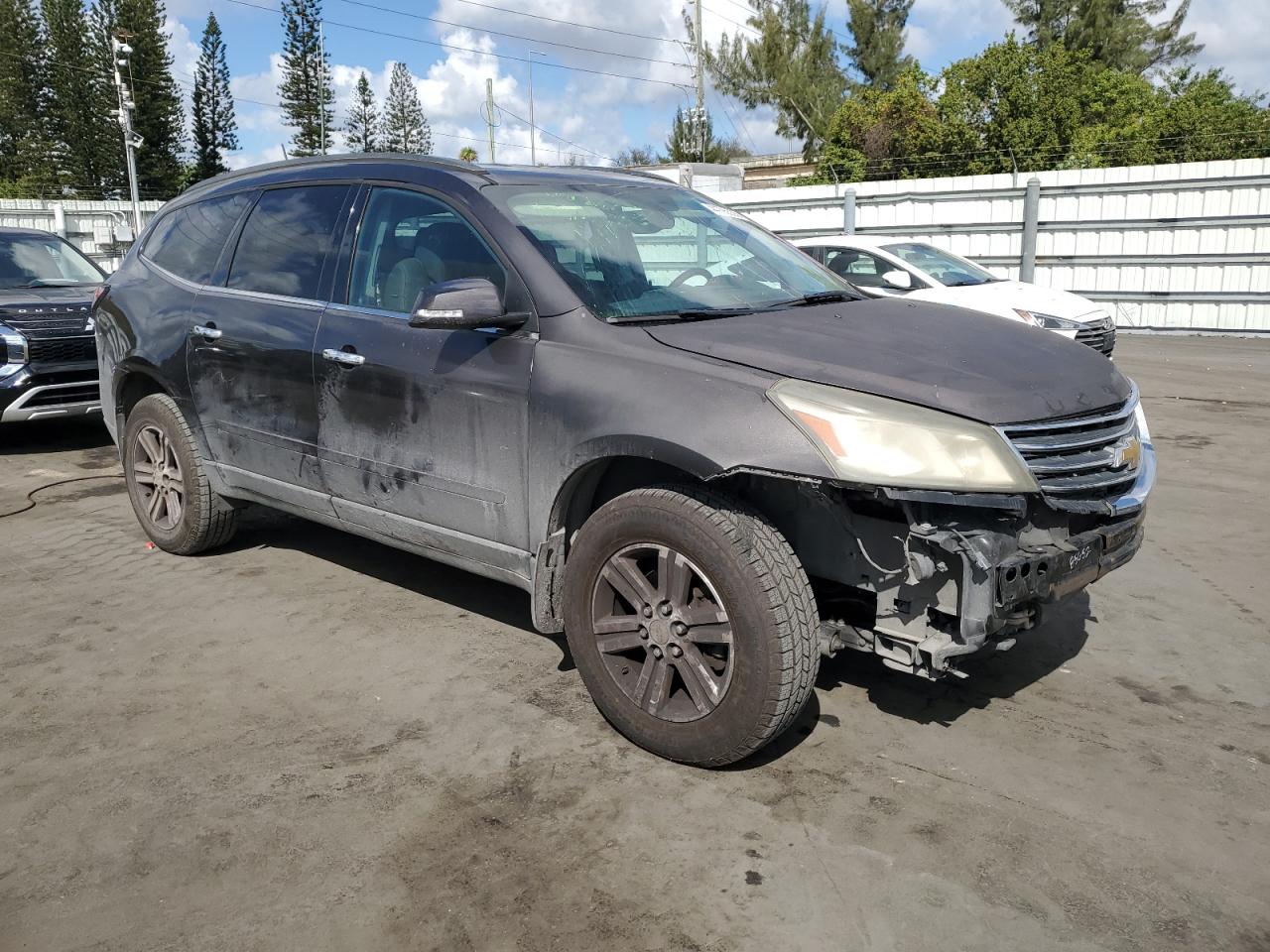 2015 Chevrolet Traverse - Image 4