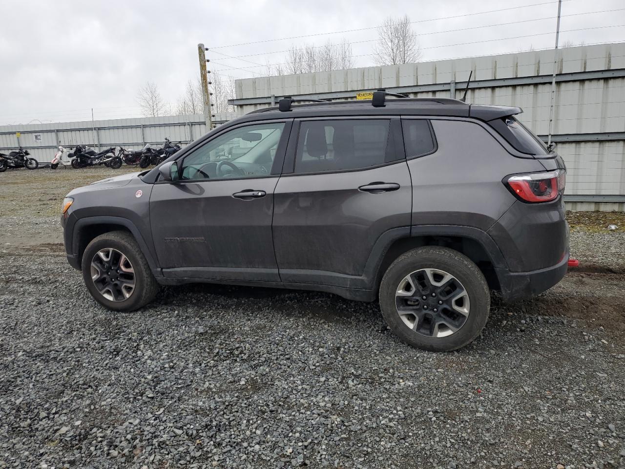 2017 Jeep Compass - Image 2