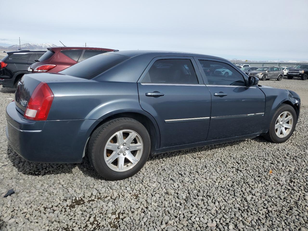 2007 Chrysler 300 - Image 3