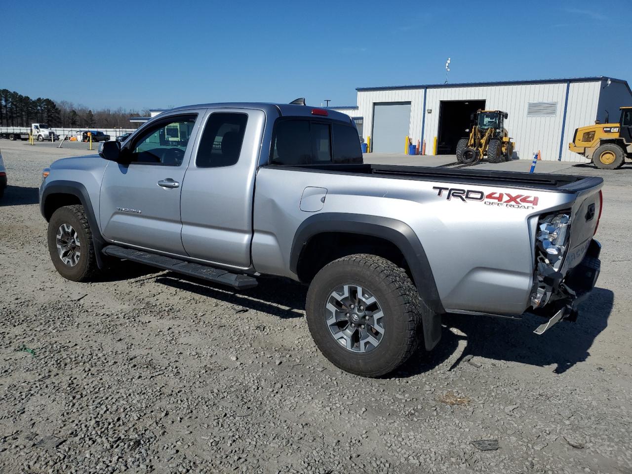 2019 Toyota Tacoma - Image 2