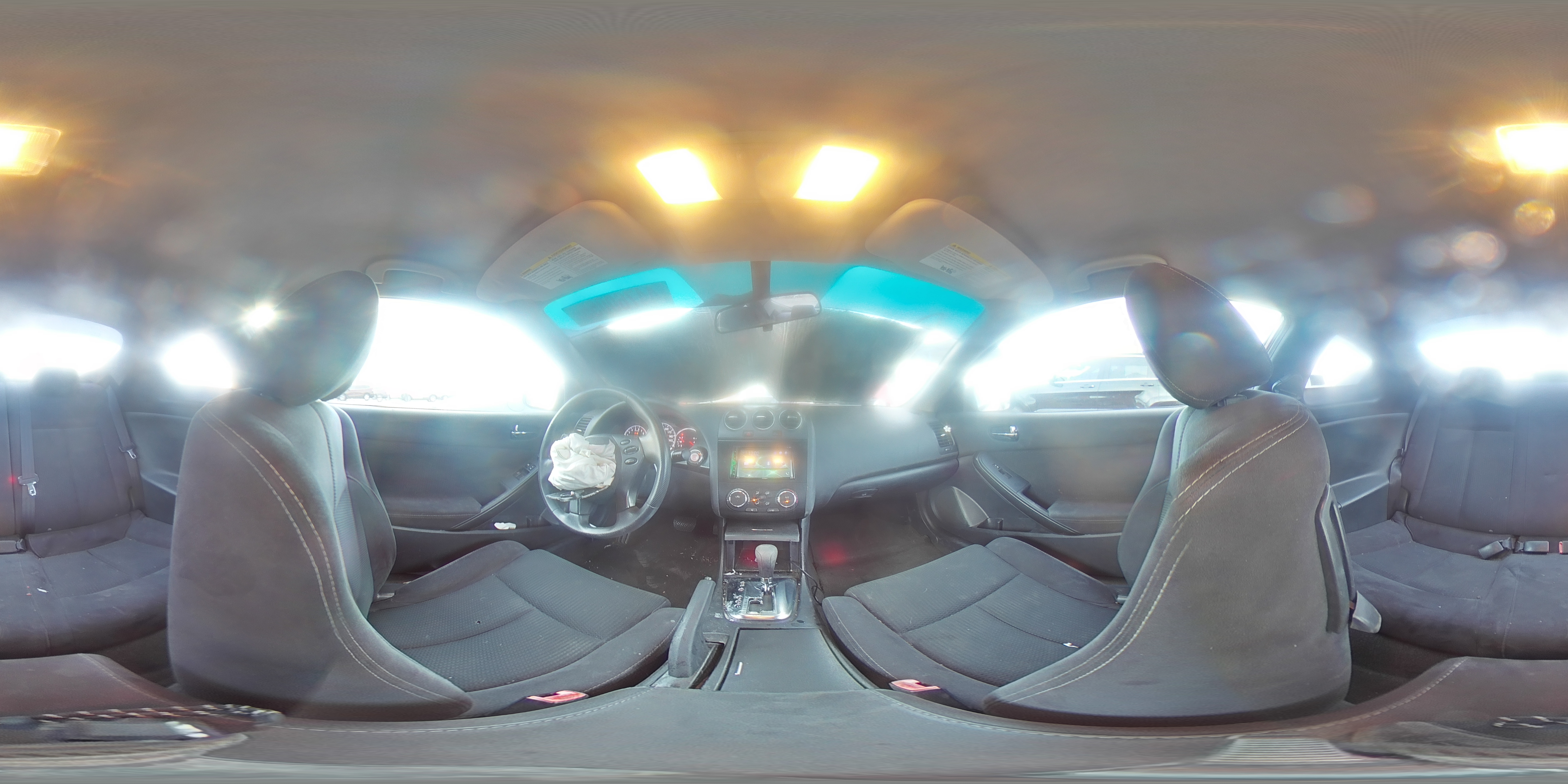 2010 Nissan Altima - Image 13