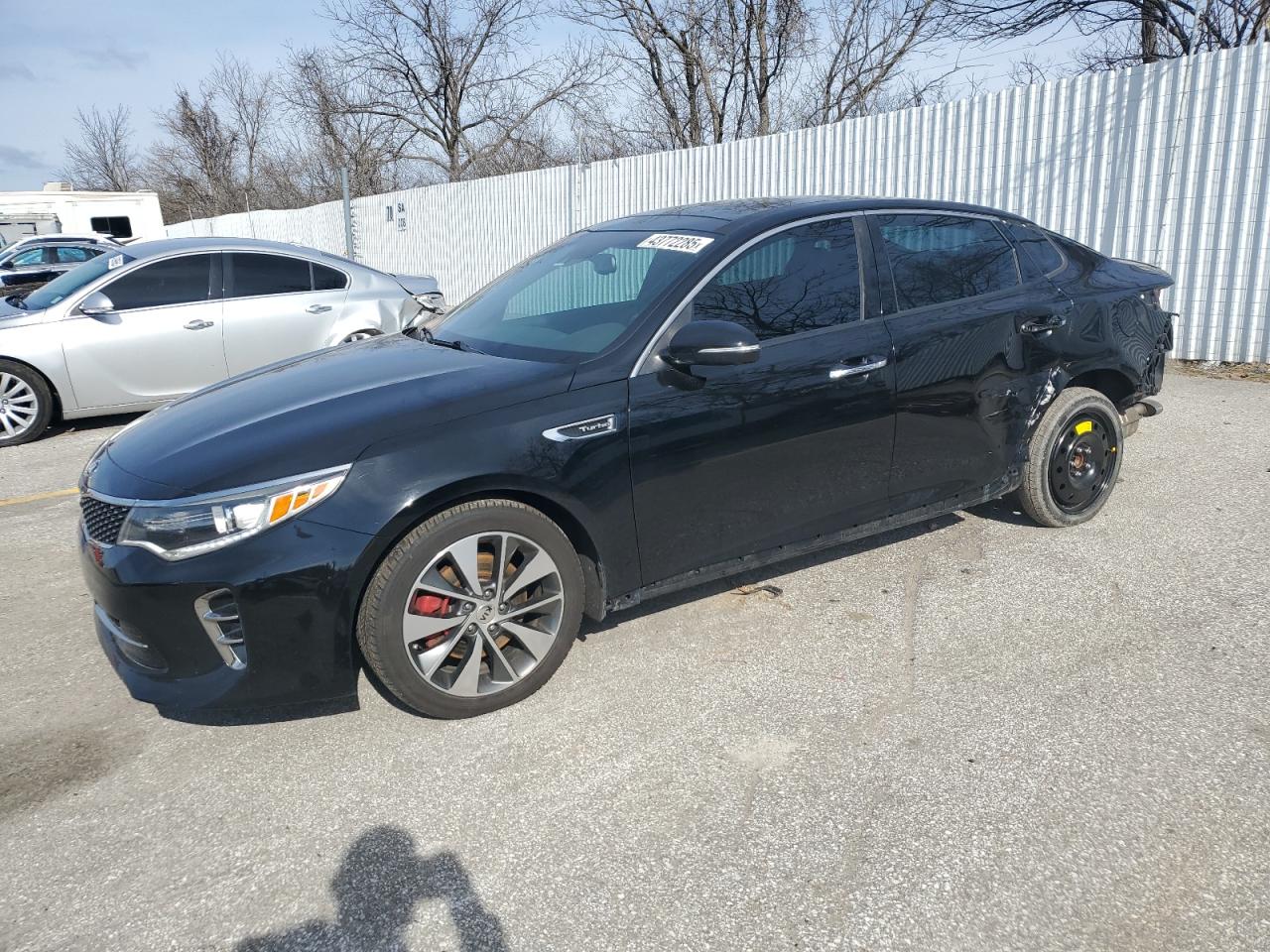 2016 Kia Optima - Image 1