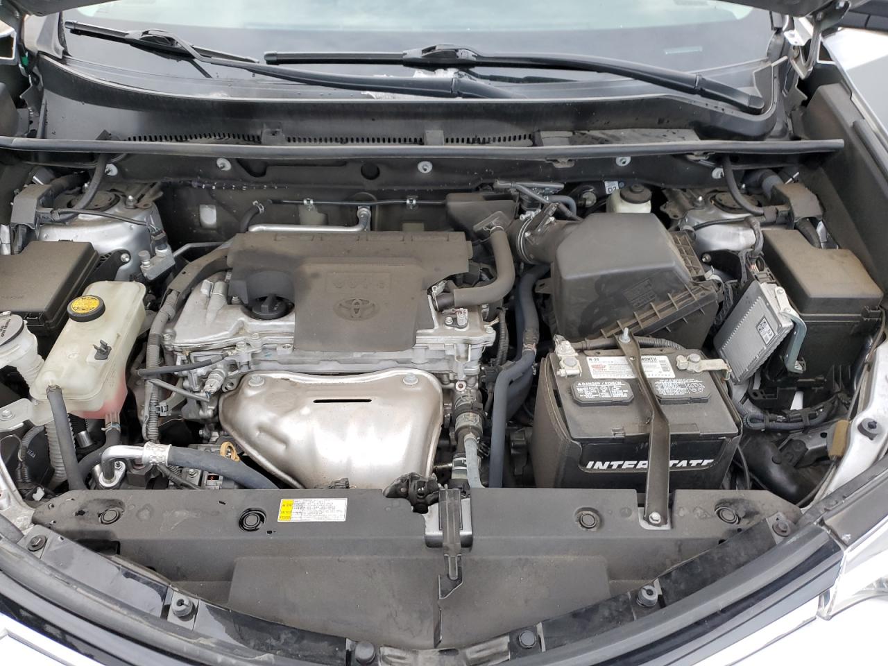 2016 Toyota RAV 4 - Image 14
