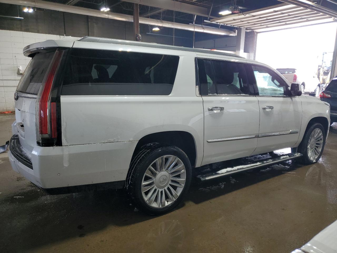 2017 Cadillac Escalade - Image 3