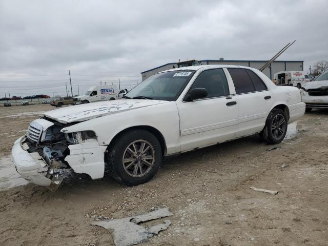2004 Ford Crown Victoria 