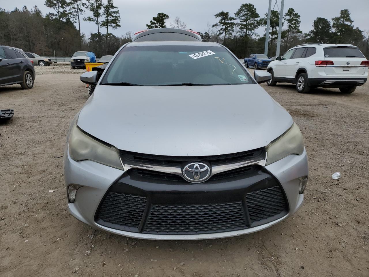 2017 Toyota Camry - Image 5