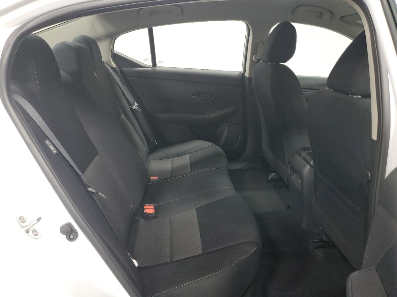 2024 Nissan Sentra - Image 10