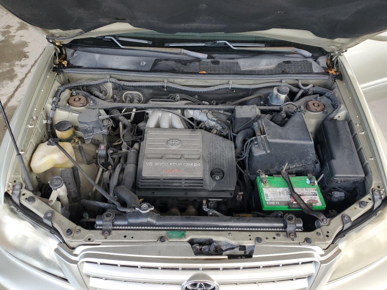 2002 Toyota Highlander - Image 12