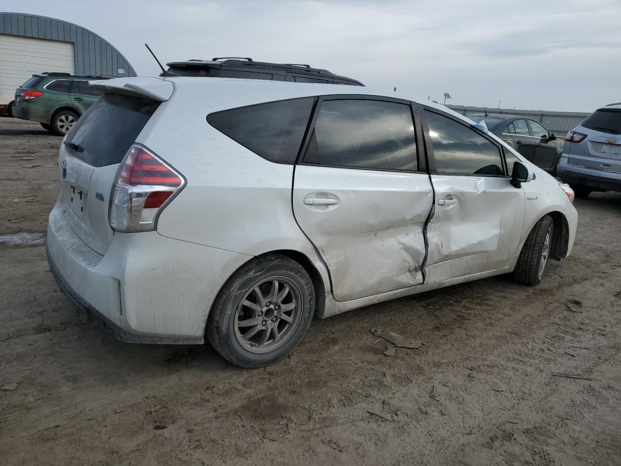 2016 Toyota Prius - Image 3