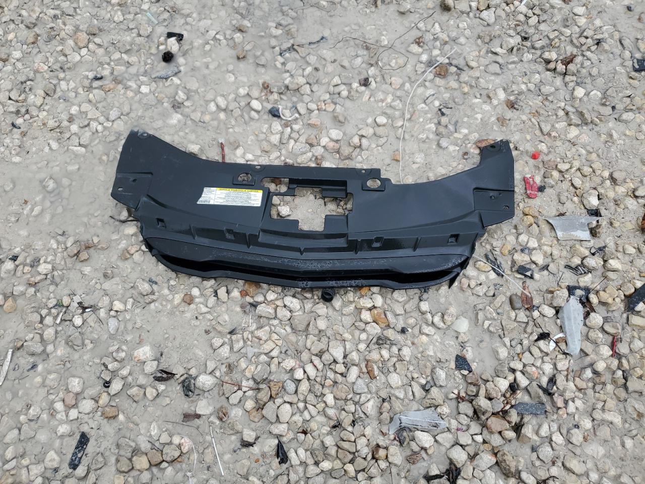 2013 Chrysler 200 - Image 12