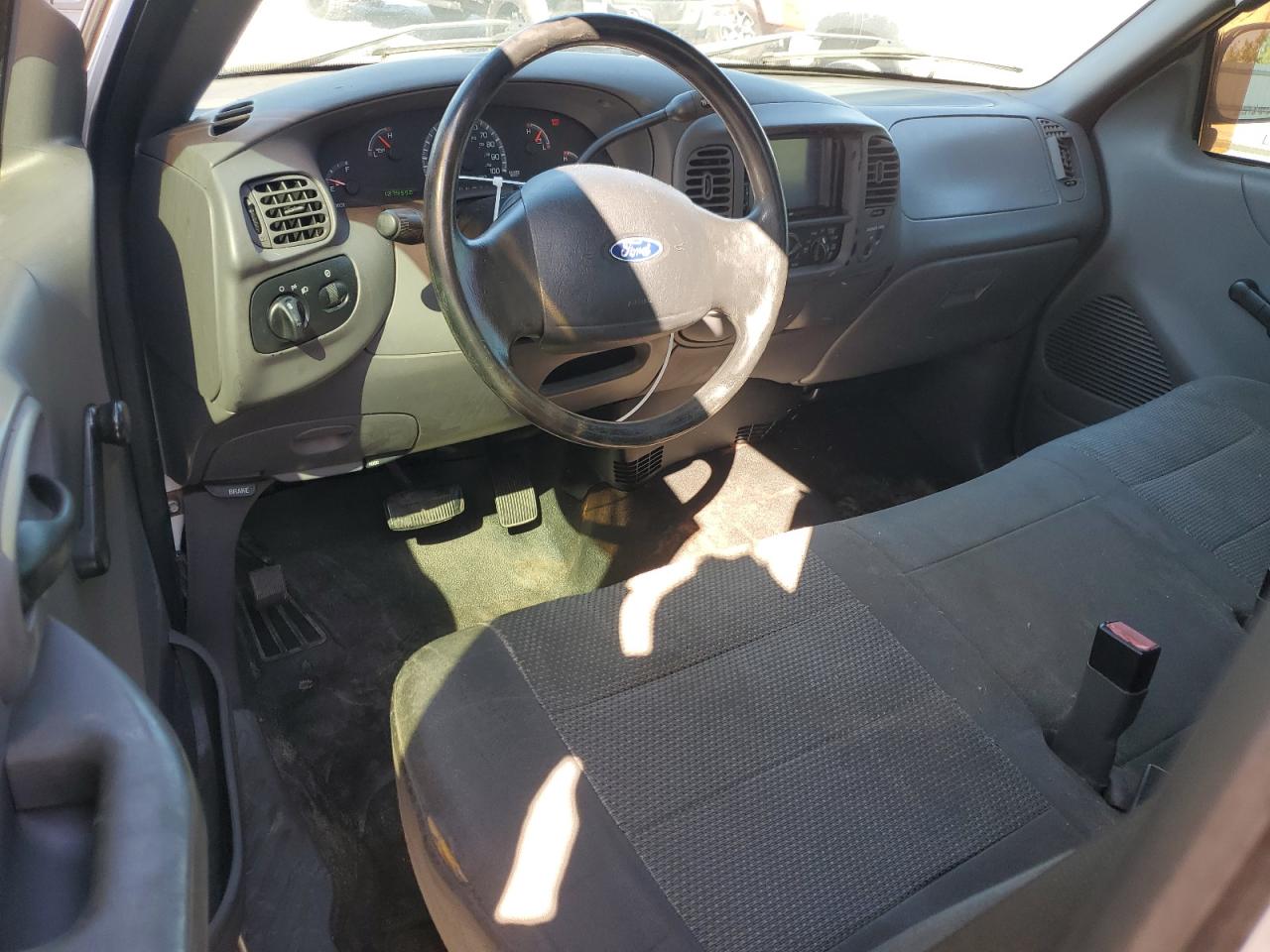 2003 Ford F-150 - Image 8