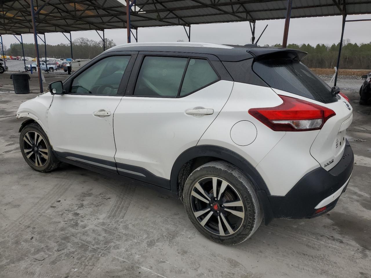 2019 Nissan Kicks - Image 2
