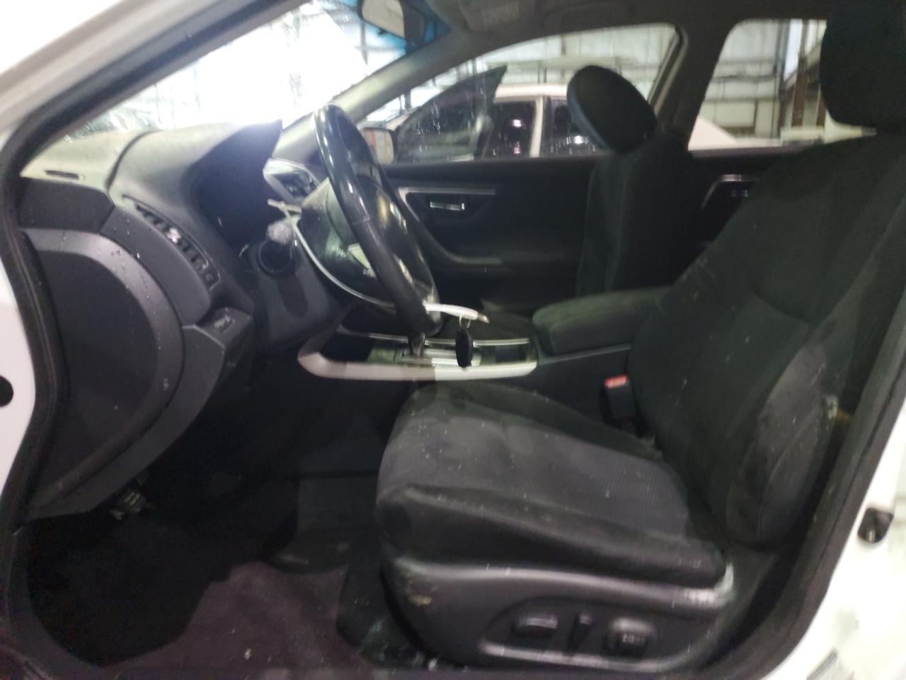 2015 Nissan Altima - Image 7