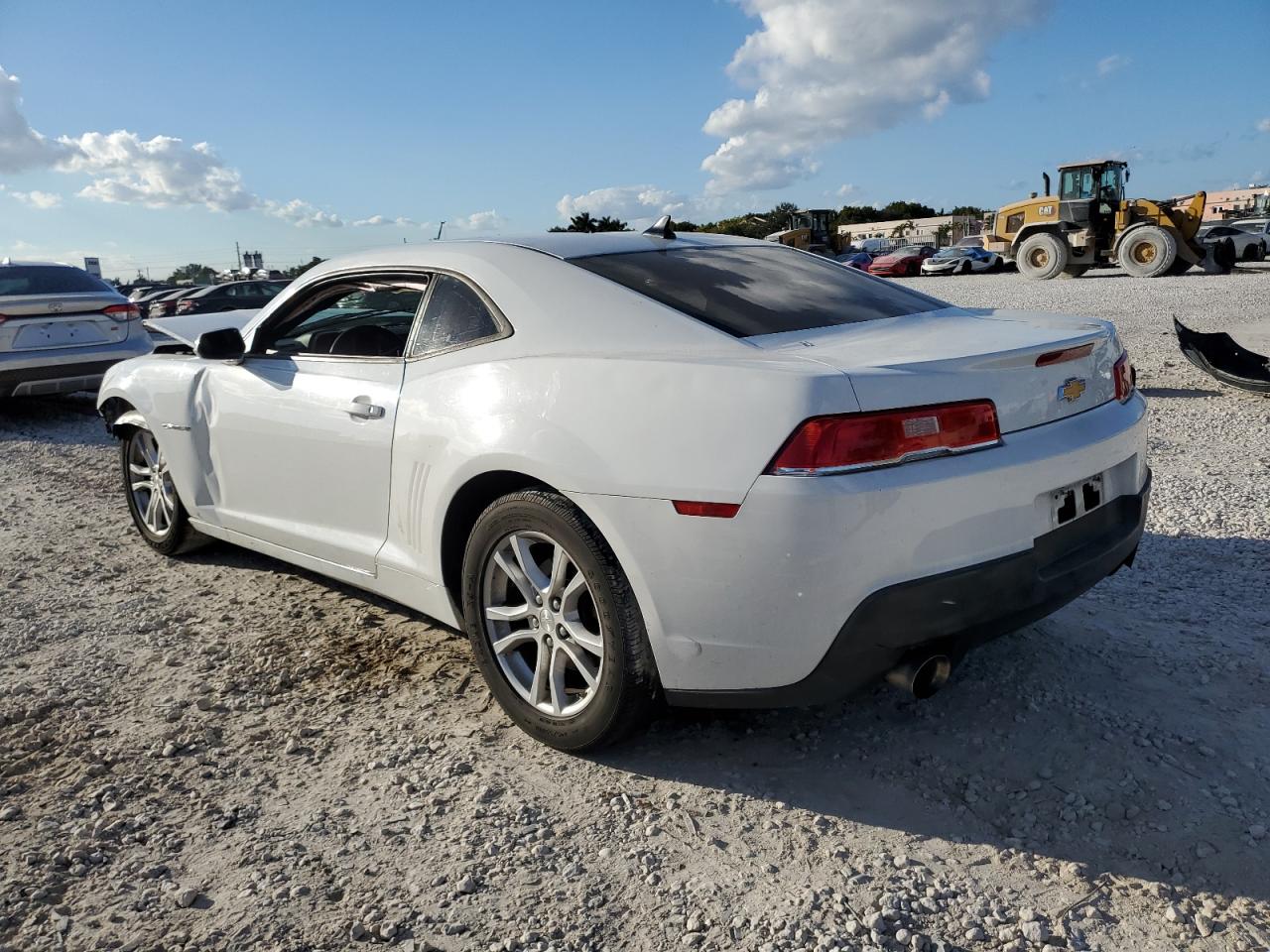 2015 Chevrolet Camaro - Image 2