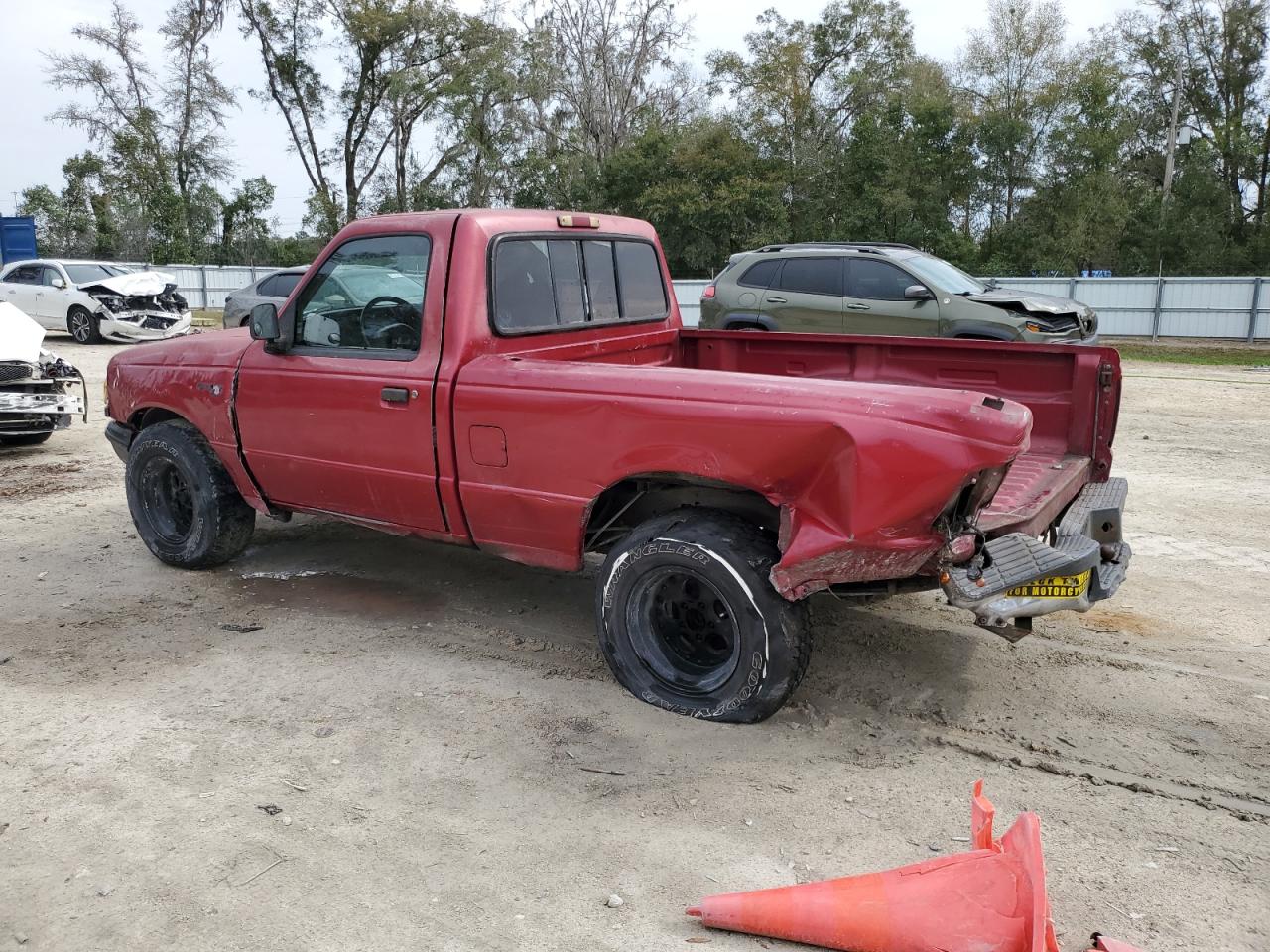 1993 Ford Ranger - Image 2