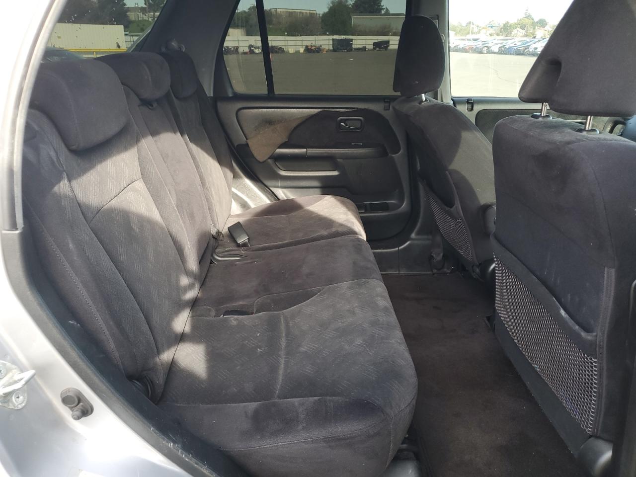 2005 Honda CR-V - Image 11