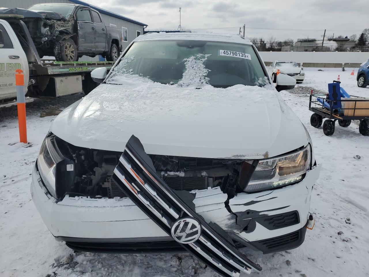 2021 Volkswagen Tiguan - Image 5
