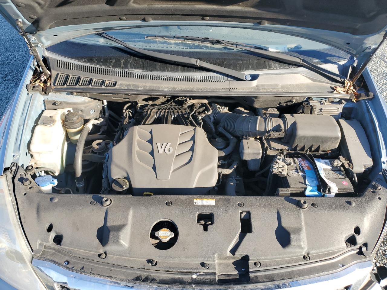 2012 Kia Sedona - Image 12