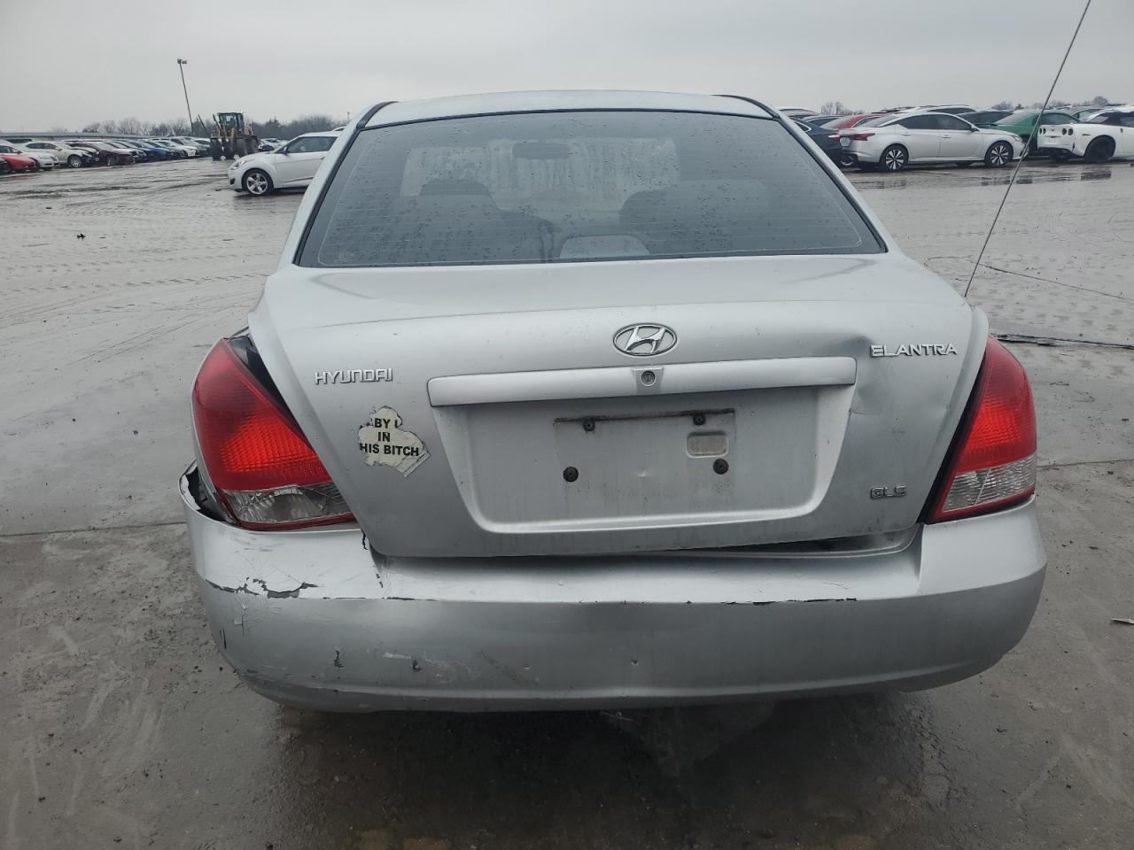 2003 Hyundai Elantra - Image 6