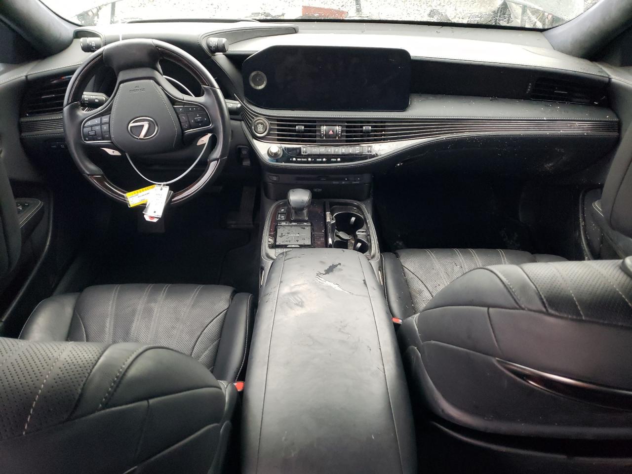 2021 Lexus LS - Image 8