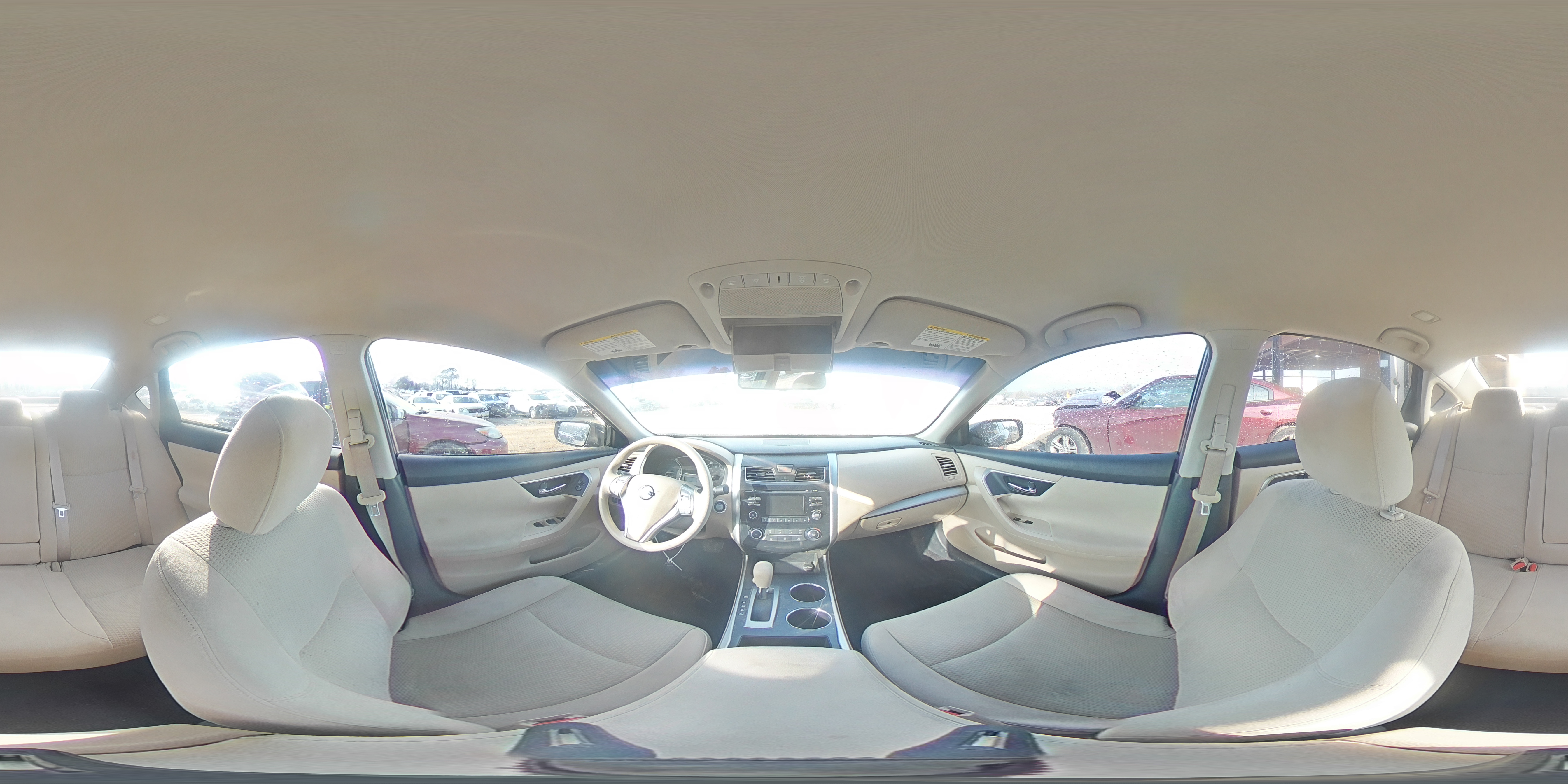 2015 Nissan Altima - Image 14