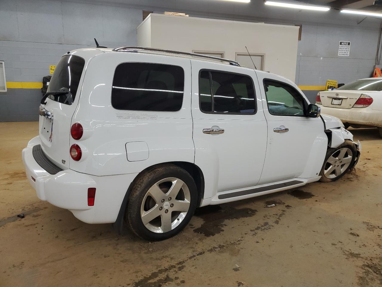 2008 Chevrolet HHR - Image 3