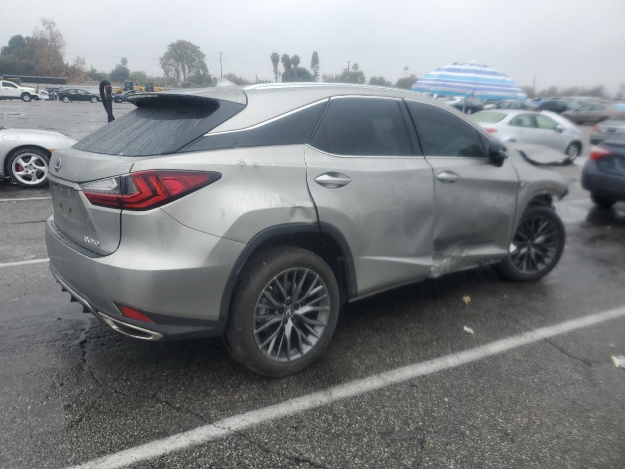 2021 Lexus RX - Image 3